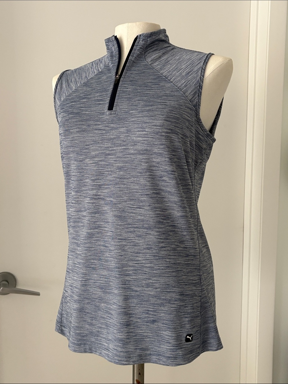 Puma Women's Golf Heathered Light Blue Sleeveless Zip Mock Neck Top